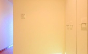 ※室内写真は同マンション内・別タイプの参考画像となります。