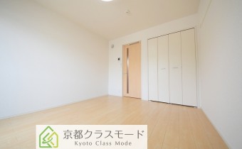 Room7.1