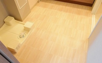 脱衣所　※写真は同マンション1318のものです。