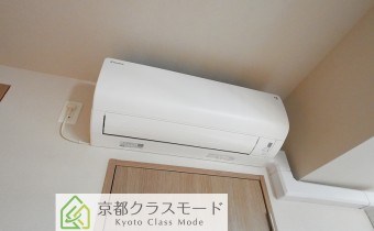 エアコン　※写真は同マンション1318のものです。