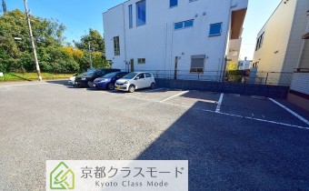 敷地内ガレージ