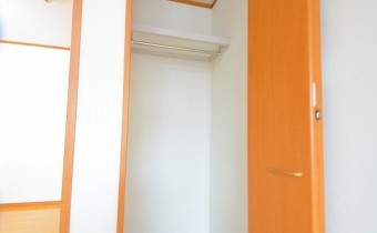 Room 5のクローゼット