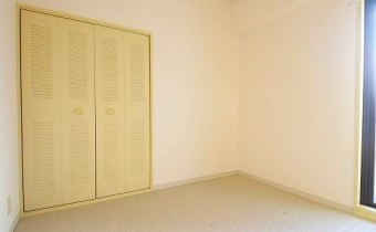 洋室4.5帖②・別アングル
