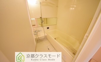バスルーム　1坪タイプです♪