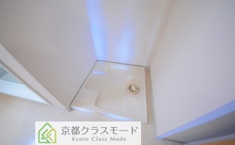 ※室内写真は同マンション内・別タイプの参考画像となります。