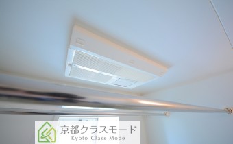 ※室内写真は同マンション内・別タイプの参考画像となります。