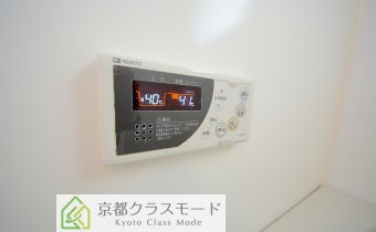 ※室内写真は同マンション内・別タイプの参考画像となります。