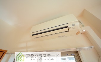 ※室内写真は同マンション内・別タイプの参考画像となります。