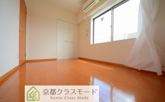 ※室内写真は同マンション内・別タイプの参考画像となります。