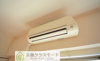 ※室内写真は同マンション内・別タイプの参考画像となります。