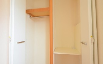 ※室内写真は同マンション内・別タイプの参考画像となります。