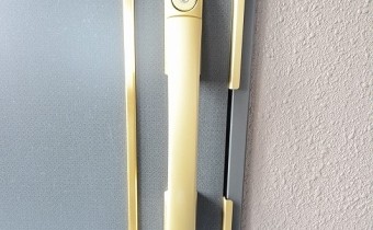 ダブルロック玄関ドア