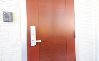 玄関ドア