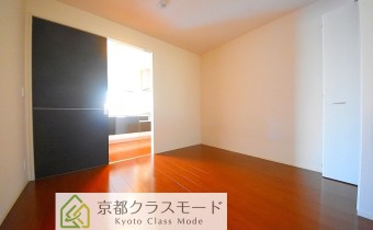 Room 5.8　