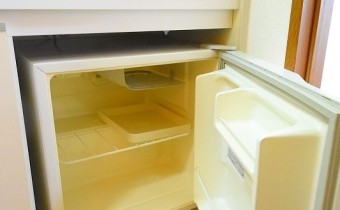 ミニ冷蔵庫付き