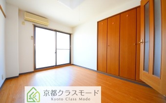 アクセス便利な丹波橋エリアにセパレート！
