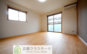 Room 8