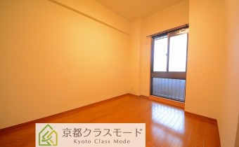 Room 5