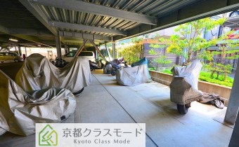 バイク置き場