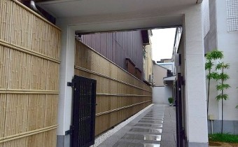 マンション・エントランス