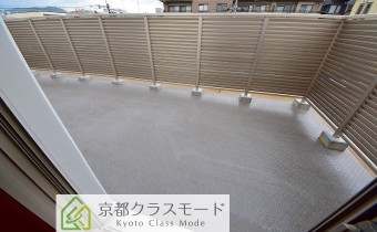 ルーフバルコニー