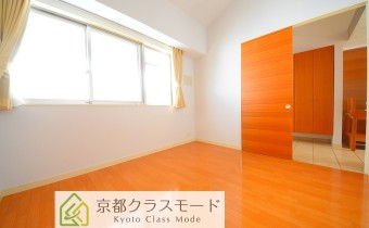 洋室6.4帖・別アングル