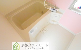 ※室内写真は同マンション内・別タイプの参考画像となります。