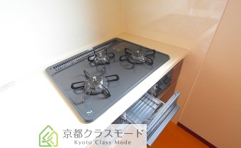 ※室内写真は同マンション内・別タイプの参考画像となります。