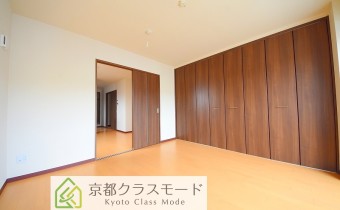 ※室内写真は同マンション内・別タイプの参考画像となります。