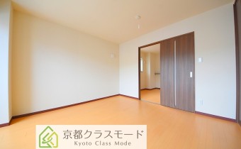 ※室内写真は同マンション内・別タイプの参考画像となります。