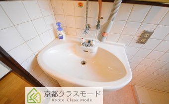 独立洗面台