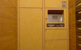 宅配ボックス