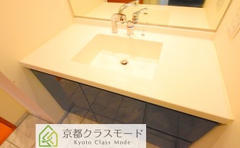 ※室内写真は同マンション内・別タイプの参考画像となります。