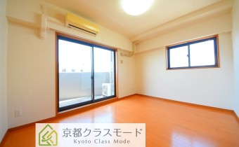 Room7
