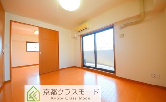 Room7