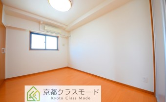 Room6