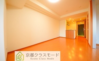 ※室内写真は同マンション内・別タイプの参考画像となります。