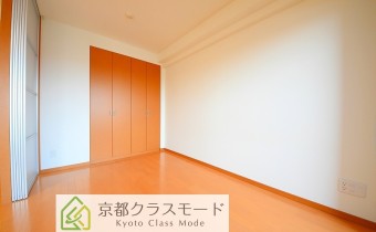 Room5.4