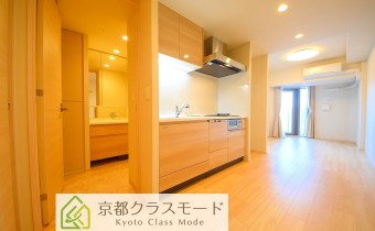 人気の烏丸御池エリアの「築浅・分譲賃貸」です♪