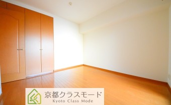 Room7