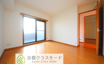 Room7