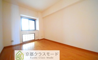 Room6