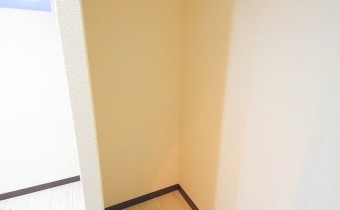 冷蔵庫置き場