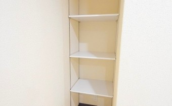 キッチン収納スペース②