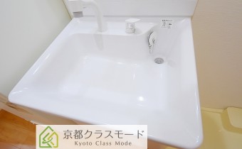 独立洗面台