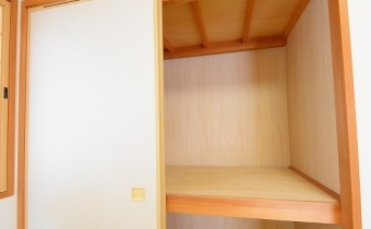 和室 6帖の押入