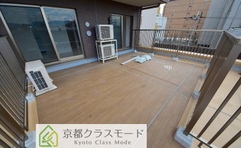 ルーフバルコニー