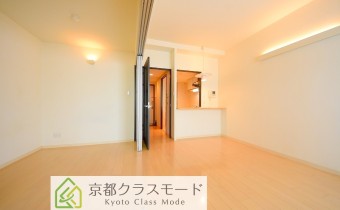 カウンターキッチンタイプのお洒落なお部屋です♪