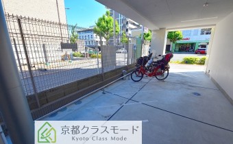 バイク置き場