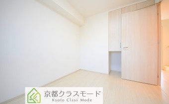 洋室5帖・別アングル